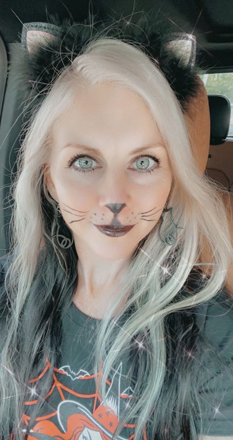 Cat Outline Earrings #1134