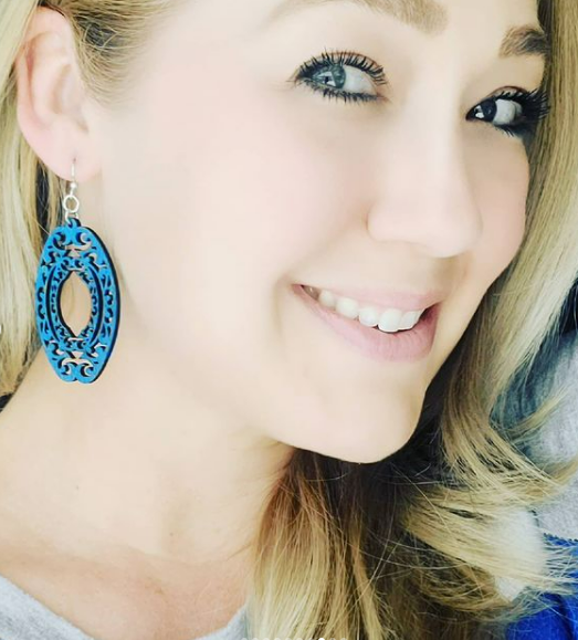 Decorative Oval Earrings # 1154