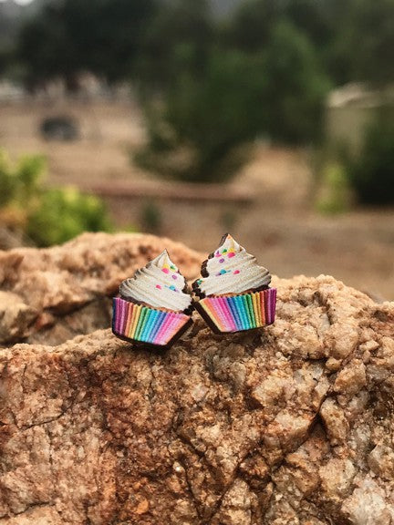 Cupcake Studs #3035