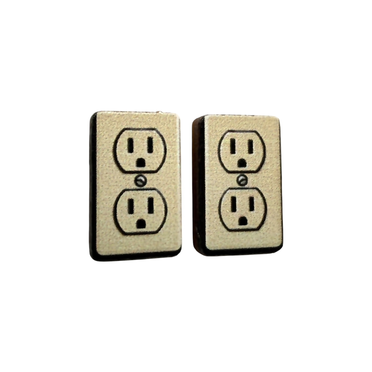 Outlet stud earrings