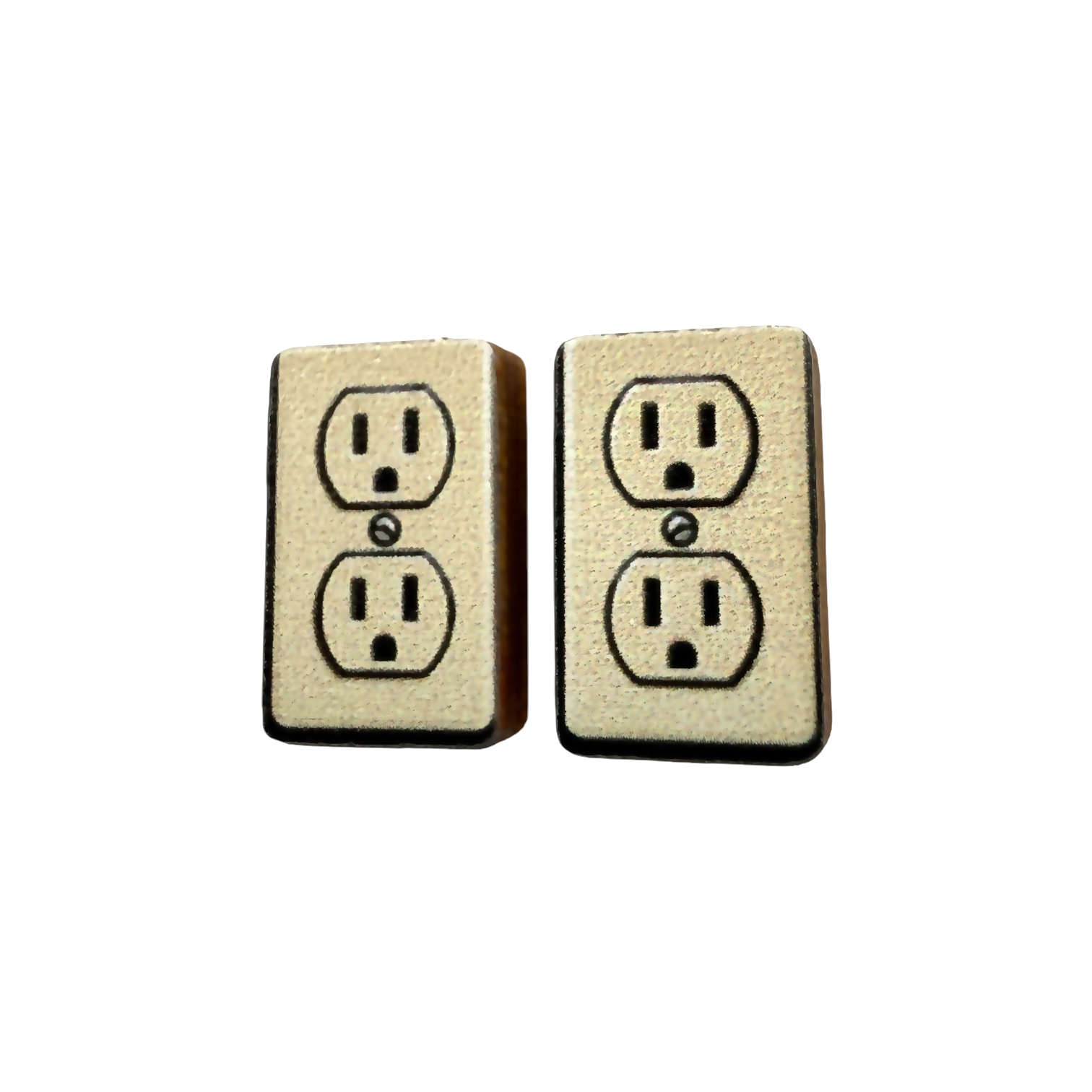 Outlet stud earrings