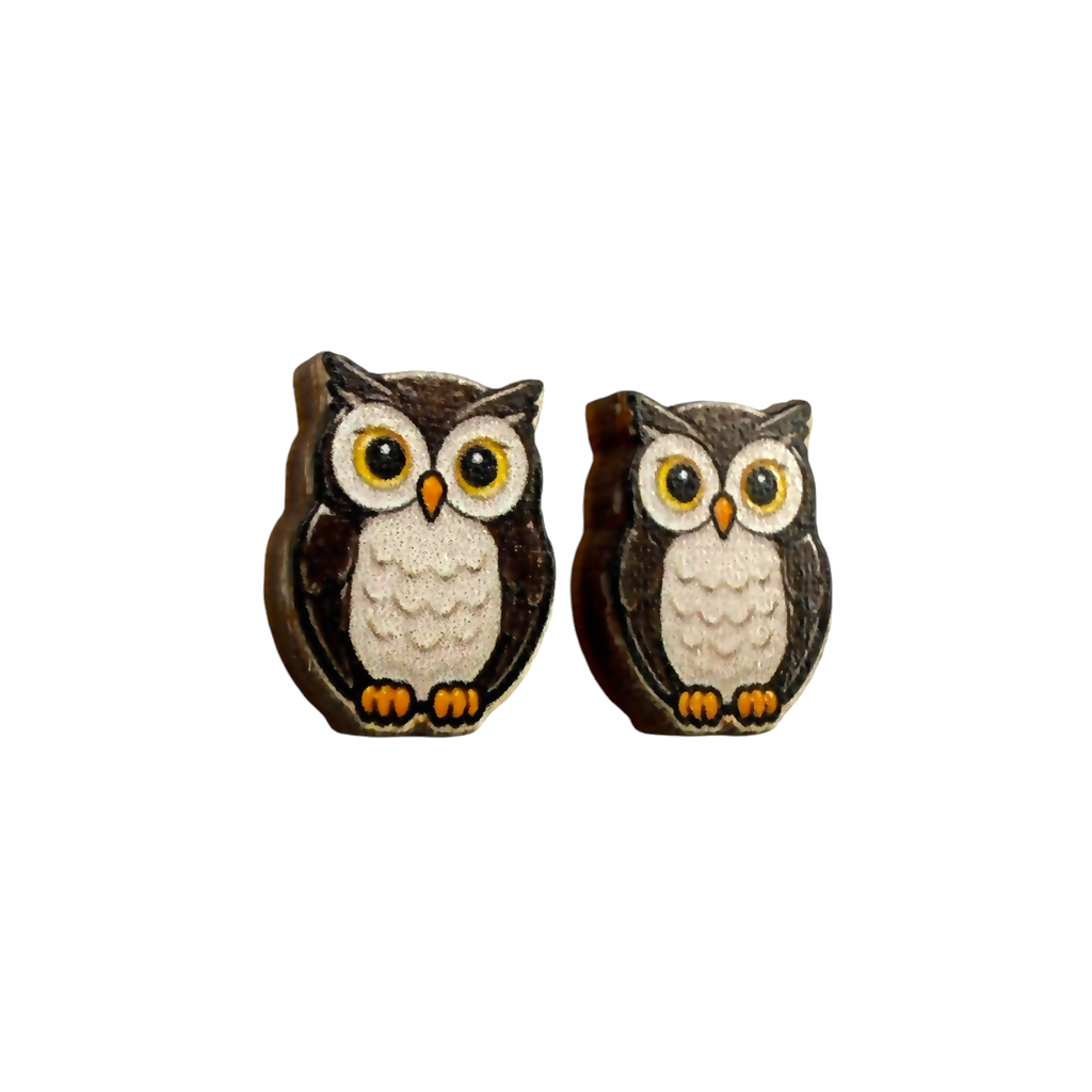 Owl stud earrings