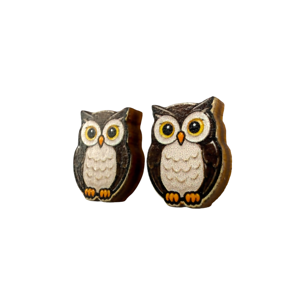 Owl stud earrings