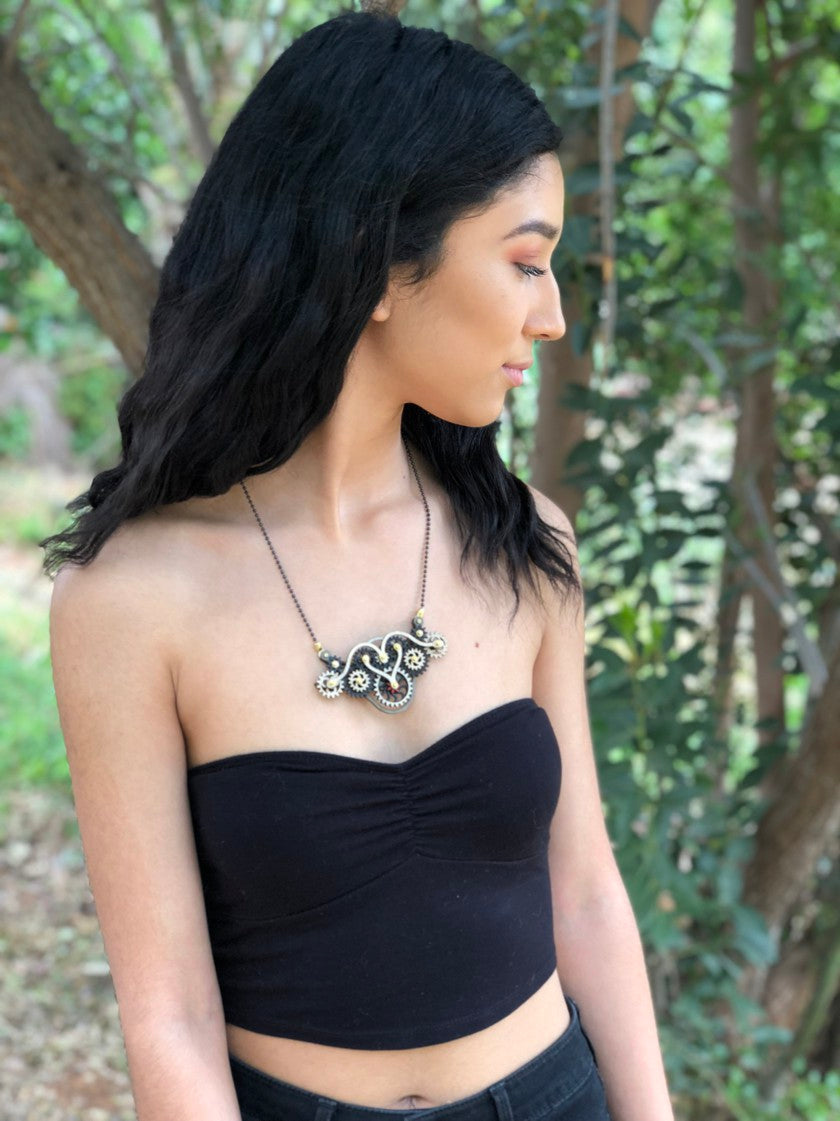 Kinetic Winged Gear Necklace 6004C