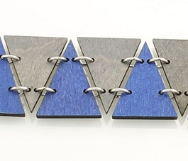 Triangle Bracelet 7502A
