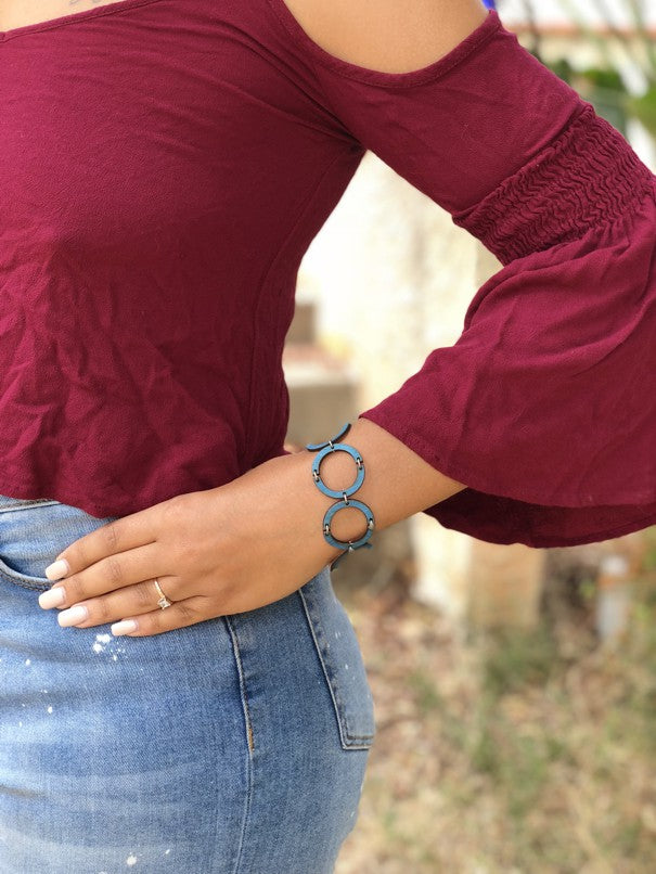Half Circle Bracelet 7508A