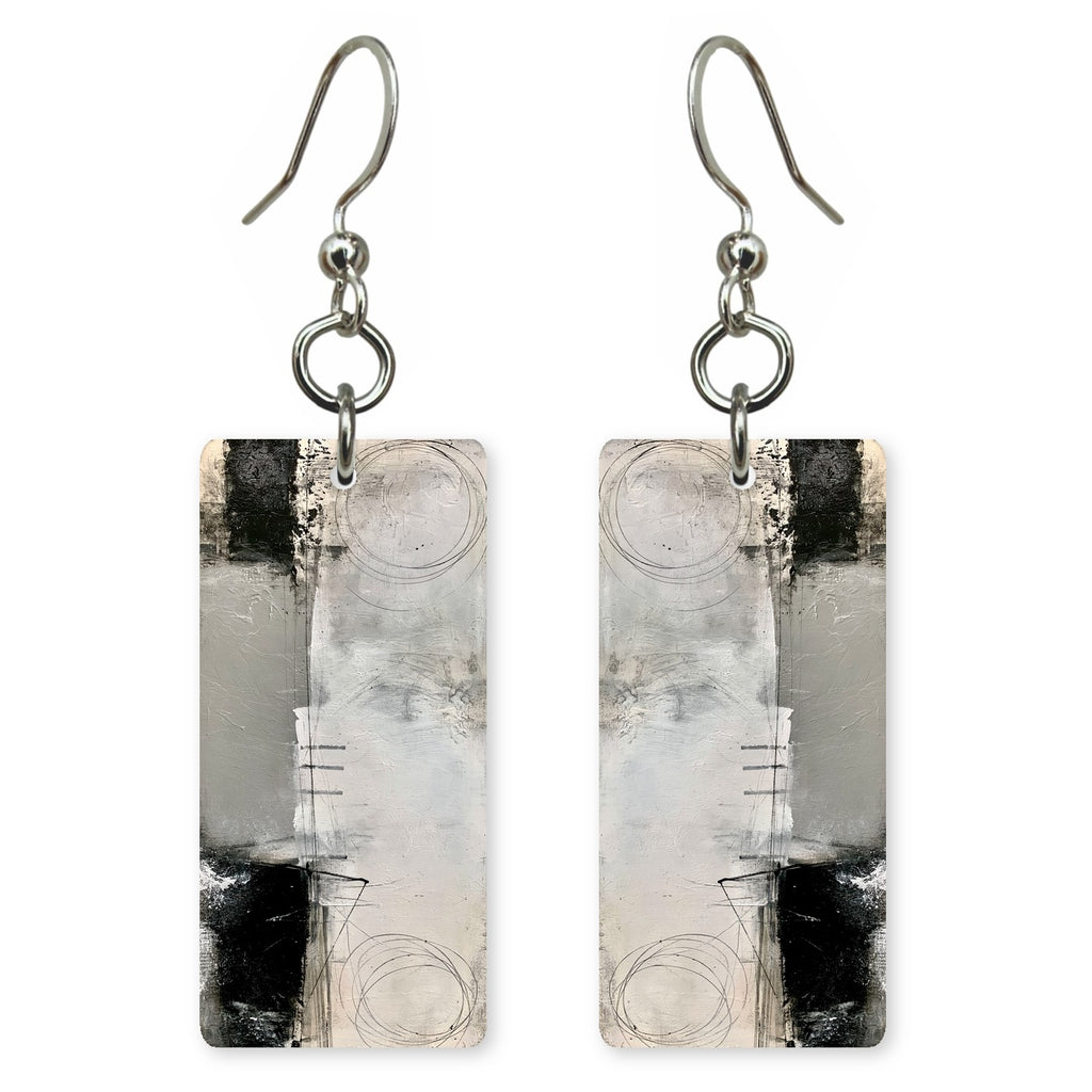 Gray Quiet Wondering Earrings | FWX1140