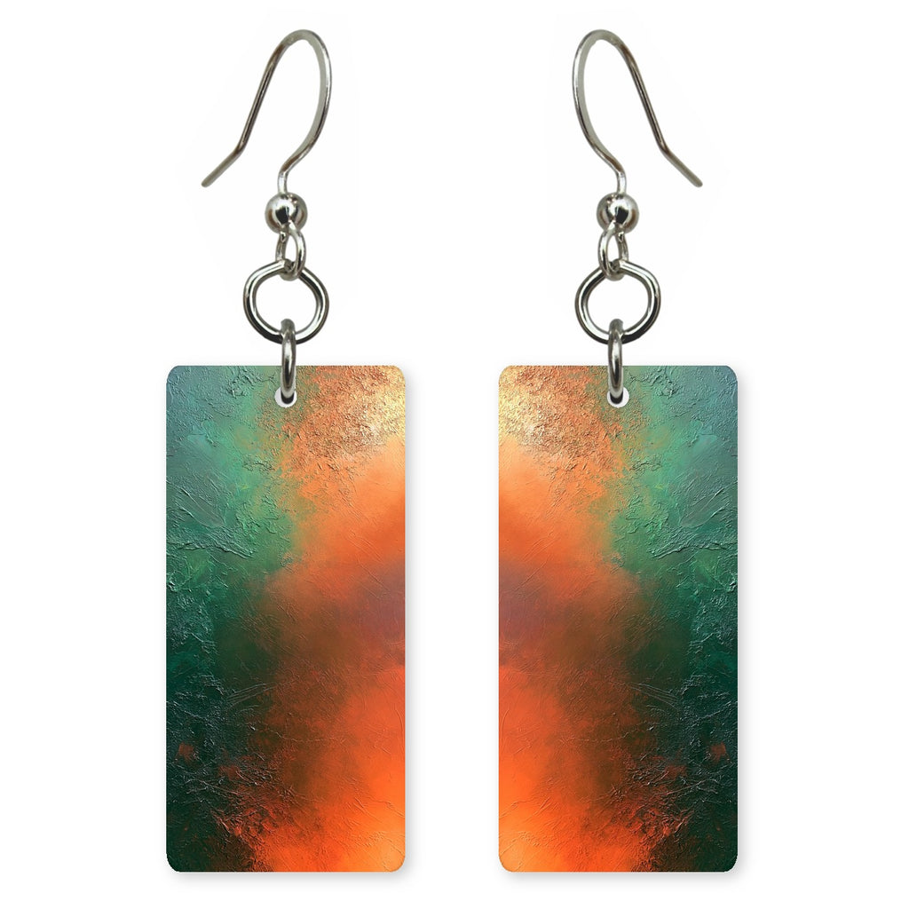 Emerald Flame Crossing Earrings | FWX1184