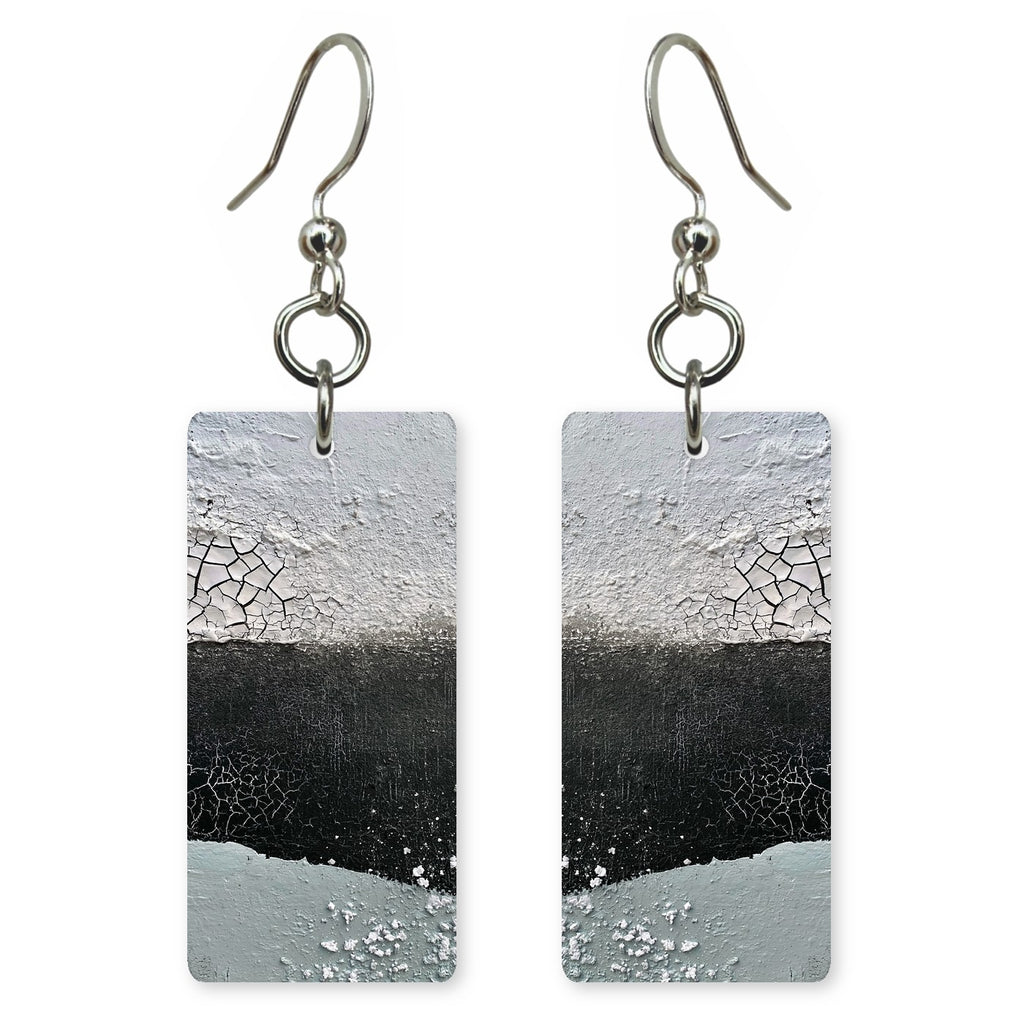 Cracked Ivory Anxiety Earrings | FWX1257
