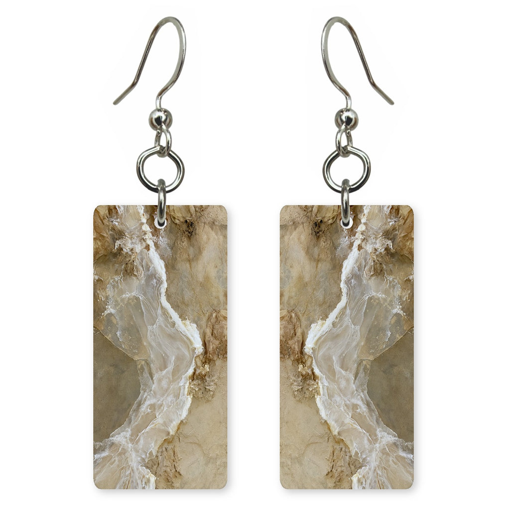 Alabaster Ease Returning Earrings | FWX1373