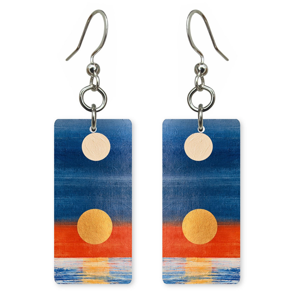 Cobalt and Vermilion Balance Earrings | FWX1627