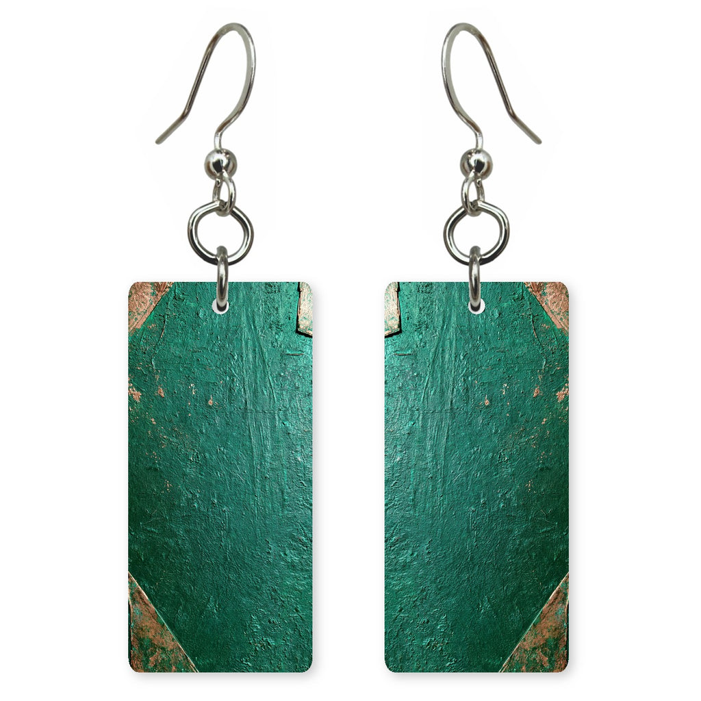 Emerald Confidence Unforced Earrings | FWX835