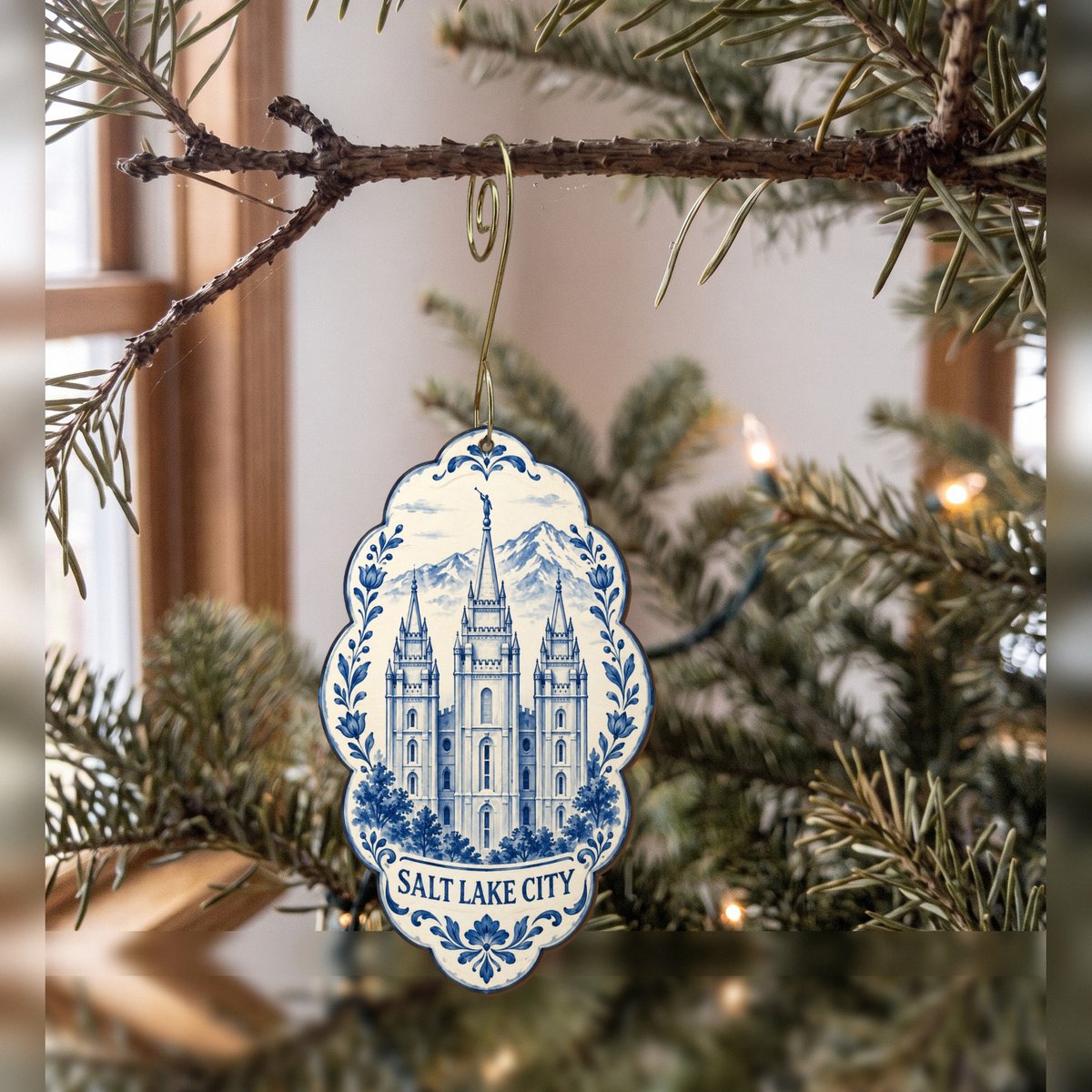 UT Salt Lake City Blue-And-White Ceramic Illustration Custom Wood Ornament (OC46)