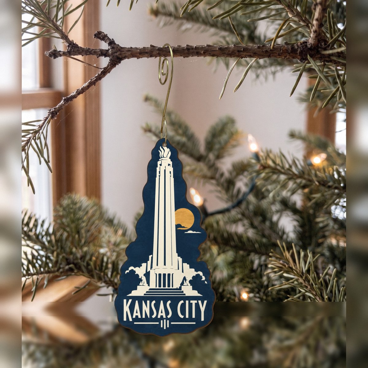 She's Choosing Kansas City Ornament | Negative-Space Silhouette | S1019-O