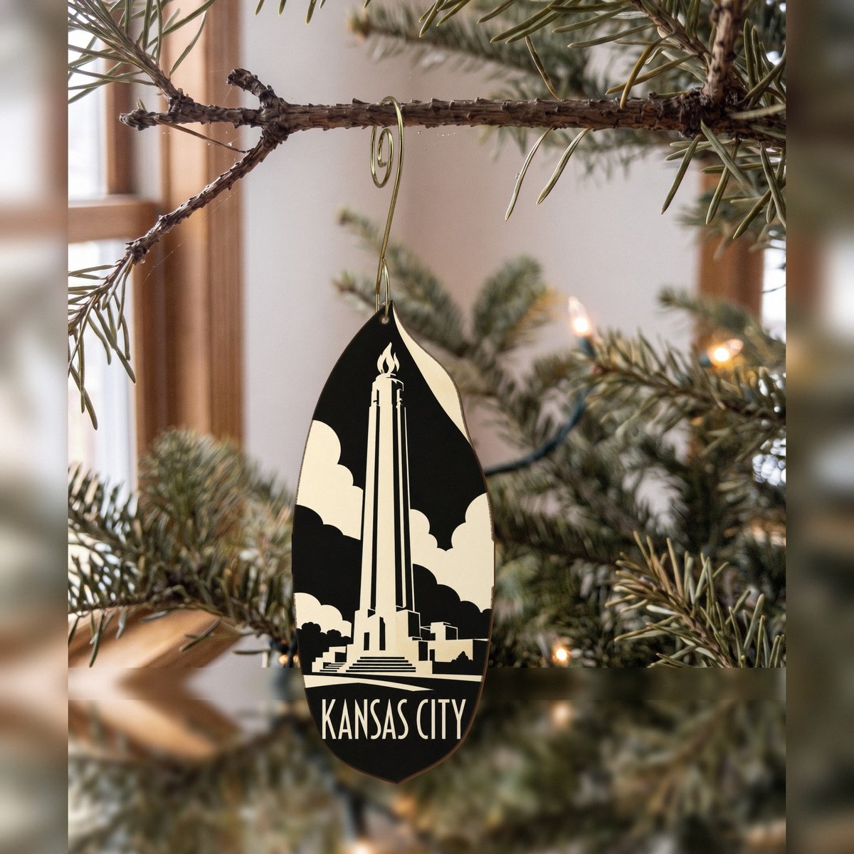 She's Choosing Kansas City Ornament | Notan | S1022-O