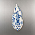 She's Choosing New York Magnet | Blue-And-White Ceramic Illustration | S114-M