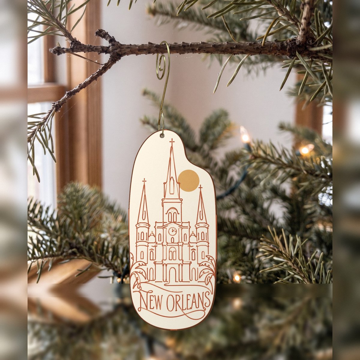 She's Choosing New Orleans Ornament | Continuous-Line Drawing | S264-O