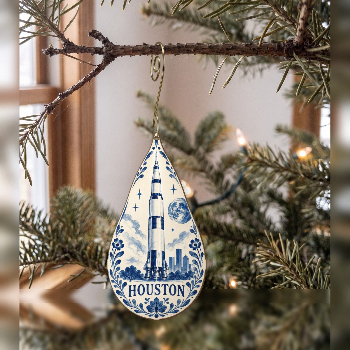She's Choosing Houston Ornament | Blue-And-White Ceramic Illustration | S421-O